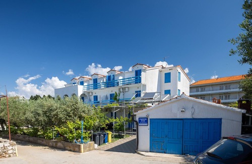 Sucuraj Apartment | Studio flat with balcony Sućuraj, Hvar (AS-6852-j)