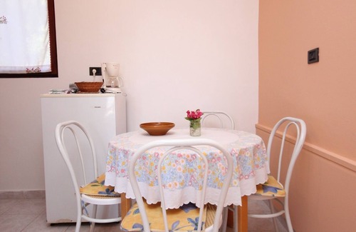 Cove Murtar Apartment | Studio flat with terrace and sea view Mali Lošinj, Lošinj (AS-2489-a)