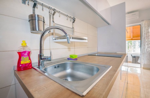Molat Apartment | Studio flat with terrace and sea view Molat (AS-18433-a)