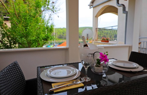 Molat Apartment | Studio flat with terrace and sea view Molat (AS-18433-a)