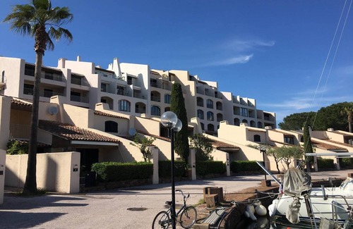 Port Cogolin Apartment | Studio for 2 people with sea view in Les Marines de Cogolin