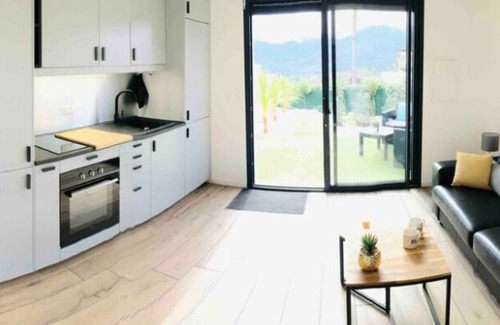 Les Adrets-de-l'Esterel Apartment | Studio Cosy Dans Lesterel Proche Mer