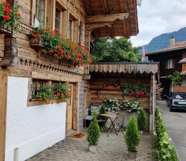 Matten bei Interlaken Apartment | Studio FranGiò