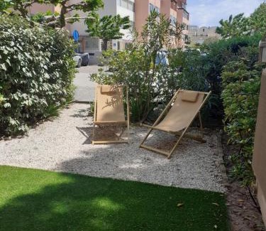 Port Rive Gauche Apartment | Studio Grazel classé 1 étoile au calme Rez de chaussée avec piscine et jardin