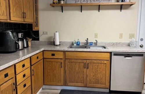 Miles City House | Studio House - Close to Haynes and the hospital!