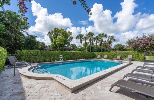 Wellington Apartment | Studio in Palm Beach Polo Club - Equestrian Retreat with Pool/Hot tub