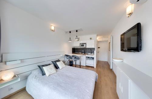 Roquebrune-Cap-Martin Apartment | Studio la Plage