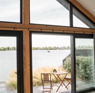 Goes Villa | Studio Lakeview