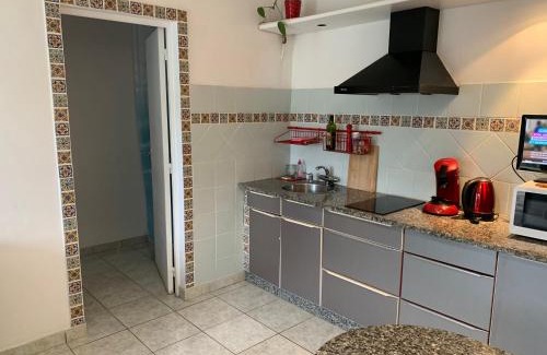 La Saline Les Bains Apartment | Studio Les Coraux