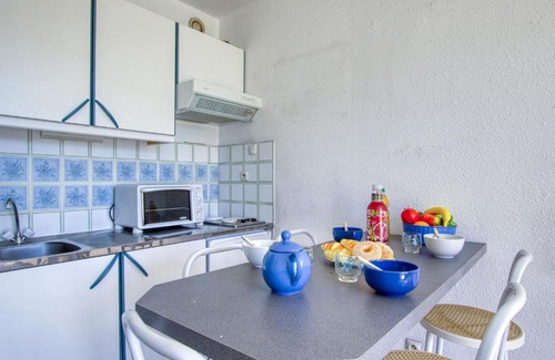 Les Lecques Apartment | Studio Les Lavandes-17 by Interhome