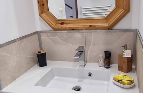 Limetz-Villez Apartment | Studio Limetz-Villez, studio flat, 2 persons