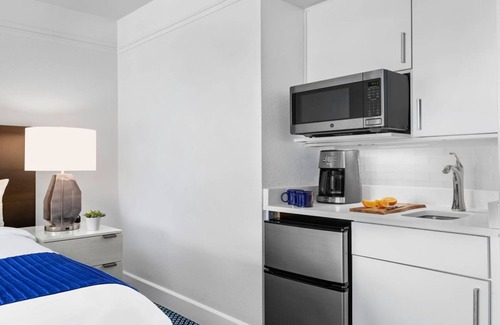 Palm Beach Resort | Studio - Marriott's Aruba Ocean Club - Full Resort Access