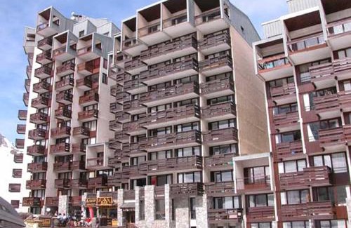 Val Claret Apartment | Studio + Mezzanine - Balcon - Wifi - 500m des pistes - FR-1-449-115