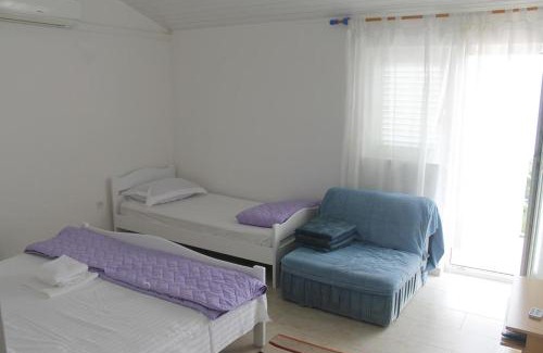 Mimice Apartment | Studio Mimice 656b