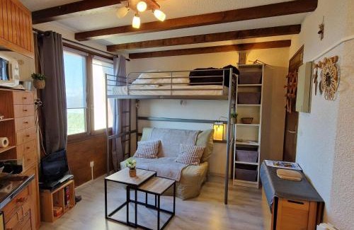 Saint-Michel-de-Chaillol Apartment | *Studio Montagne 2/3 pers - Pied des pistes, centre station* - FR-1-393-43