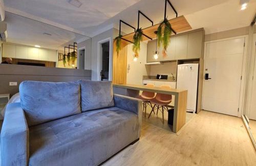 Bigorrilho Apartment | Studio Moderno com sacada Ap 25 Soho Life