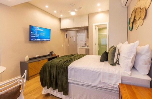 Leme Apartment | Studio Moderno e Aconchegante para Casal no Leme