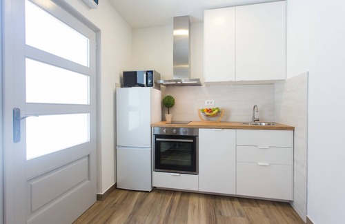 Kastel Gomilica Apartment | STUDIO NOMADIC - work & enjoy in Kaštela