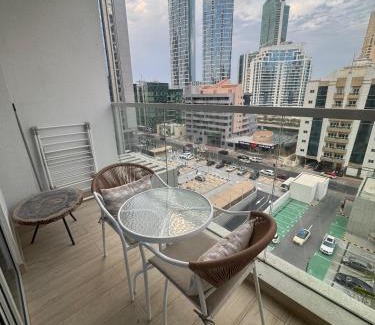 Dubai Marina House | STUDIO ONE Stunning Marina View - TIE Hotels & Resorts