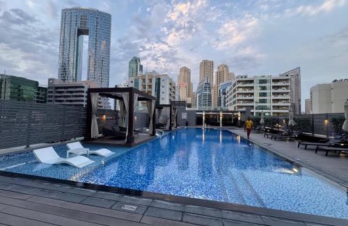 Dubai Marina House | STUDIO ONE Stunning Marina View - TIE Hotels & Resorts