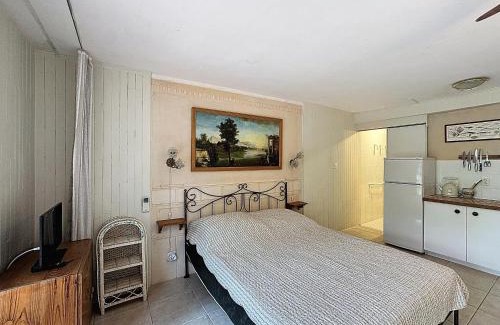 Saintes-Maries-de-la-Mer Apartment | Studio pour 2 à Saintes-Maries-de-la-Mer, proche plage et village, jardin calme - FR-1-475-161