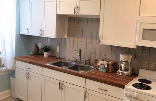 Altamont Manor Apartment | Studio Room Naples in Fort Myers/House Villa Barra