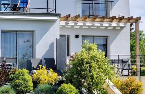Saint-Prix Apartment | Studio Saint-Prix, studio flat, 2 persons