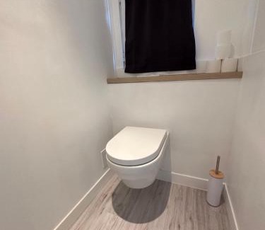 Maureilhan Apartment | Studio SPA Balnéo - Jardin privé