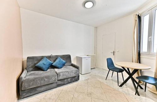 Gagny Apartment | Studio spacieux Rez-de-chaussée banlieue Paris- II