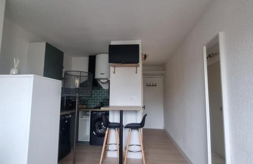 Talence Apartment | Studio Talence dans petite résidence avec parking
