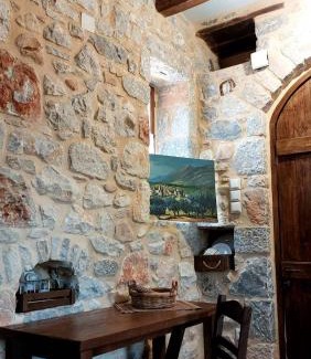 East Mani Apartment | Studio Tsiliviani
