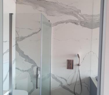 Le Trayas Apartment | studio un balcon sur la mer