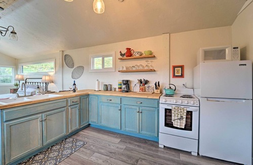 Mancos Apartment | Studio w/Mountain Views < 30 Min to Durango!