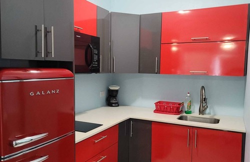 Catano Apartment | Studio walking distance to the Ocean