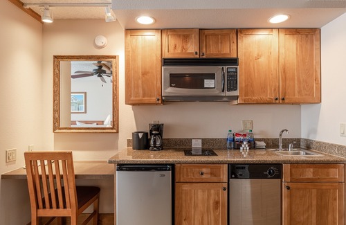 Crested Butte Condo | Studio With 2 Kings In Base Area 1 Bedroom Condo - No Cleaning Fee! by Redawning