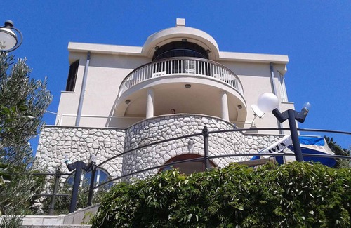 Sveti Juraj Apartment | Studio with internet and balcony with sea view