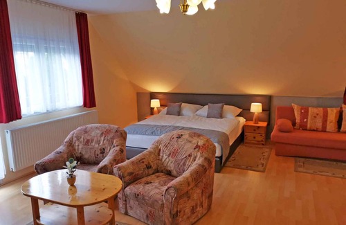 Buk Apartment | Studio with internet and air conditioning