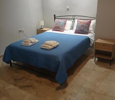 Kiparissia Apartment | Studios Μιχαλαρεα