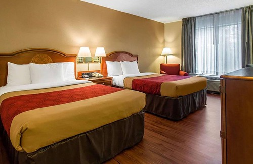 Toddville Road Hotel | Studios & Suites 4 Less Charlotte