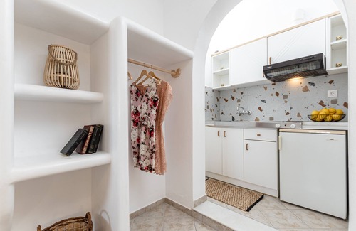 Agios Prokopios House | Studios Tasia