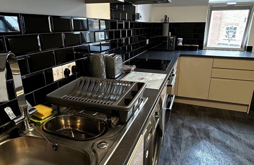 Colchester Apartment | Stunning 1-bed Studio in Colchester
