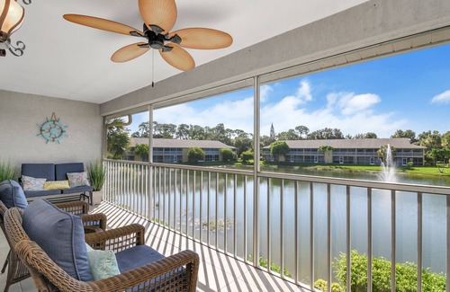 Imperial Golf Estates Condo | Stunning 2 Bed 2Bath+Den Minutes Away From Beautiful White Sand Beaches