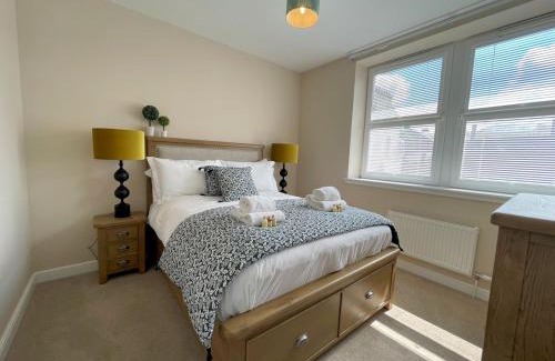 Dumfries Apartment | Stunning 2BR Apartment in Town Centre Location Pass The Keys