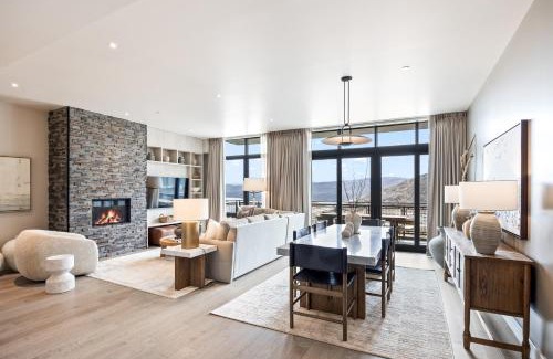 Park City Apartment | Stunning 3BR in New Deer Valley East Village Ski, Dine, and Relax! Sleeps 8, Modern Amenities