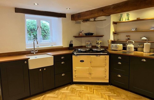 Caldbeck House | Stunning 4-bed Grade II House in the Lake District