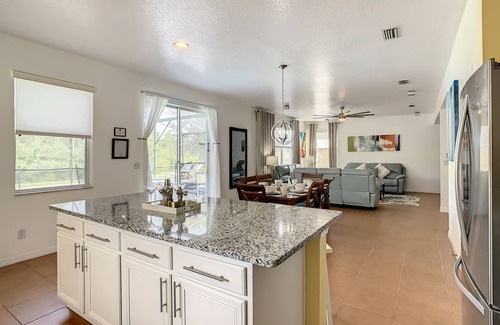 Legacy Park Villa | Stunning 5BR Villa with Pool, Spa & Quick Disney Access