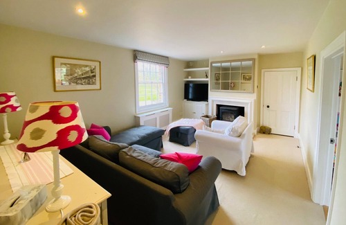 Abbess Roding House | Stunning 6-bed country house with heated pool.