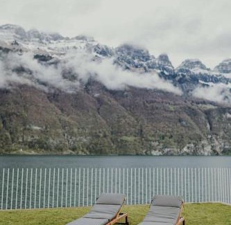 Quarten Apartment | Stunning and Modern House On The Lake