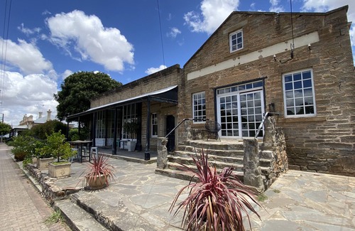 Upper Wakefield Apartment | Stunning and Spacious Loft-Style Apartment in Historic Auburn