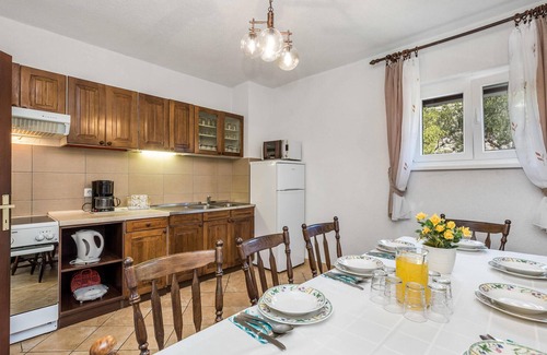 Sveti Juraj Apartment | Stunning apartment in Sveti Juraj